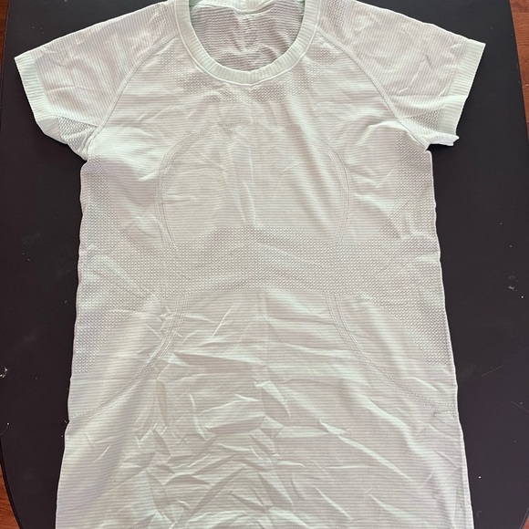 Lululemon run swiftly ss sz10 EUC - Picture 4 of 6